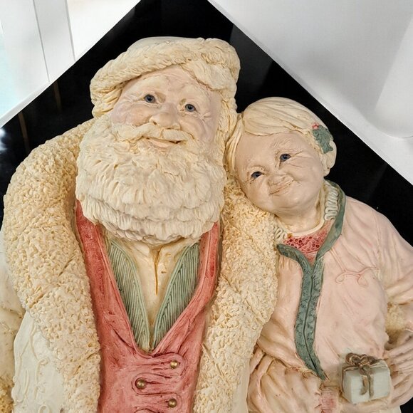 The Legend of Santa by Ken Memoli Victorian Mr. &Mrs. Claus Signed & Numbered - Picture 2 of 9